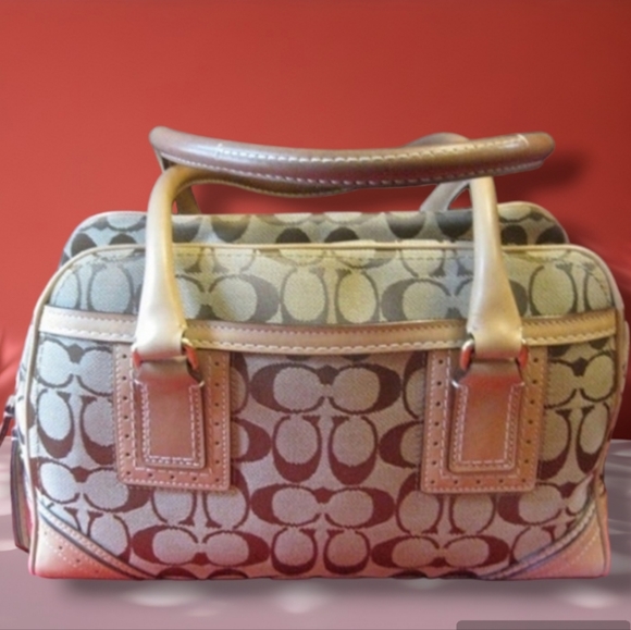 Like New! Coach Hampton Signature Satchel In Monogram Canvas & Vachetta Leather! - Picture 5 of 8